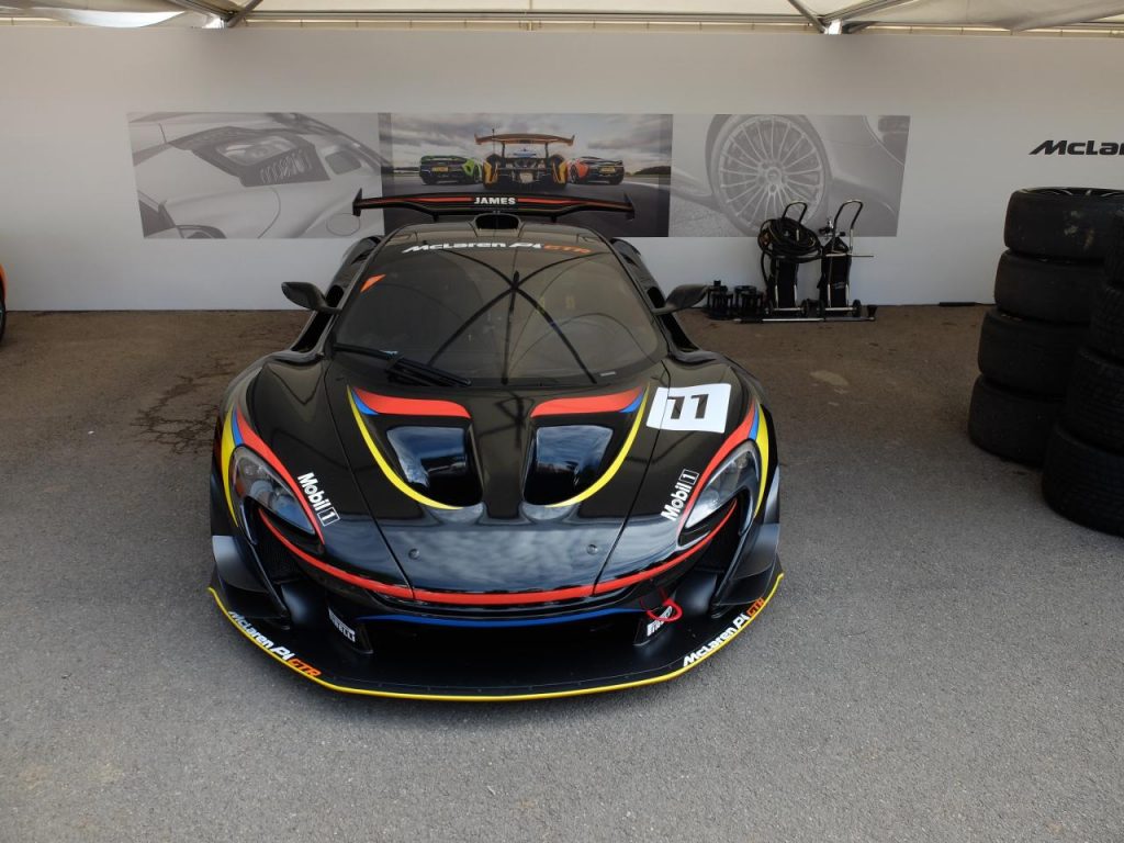 hd-goodwood_2016_live_mclaren_p1_gtr_james_hunt_1-1