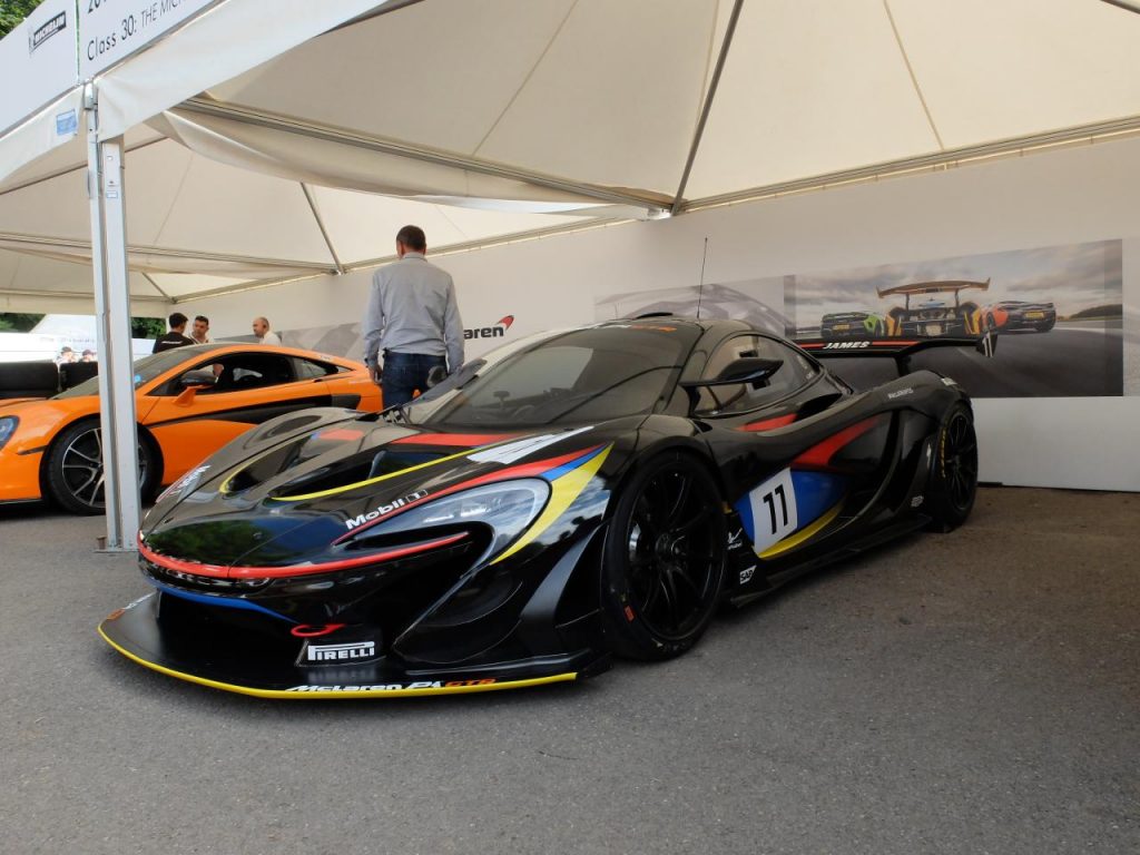 hd-goodwood_2016_live_mclaren_p1_gtr_james_hunt_1-4