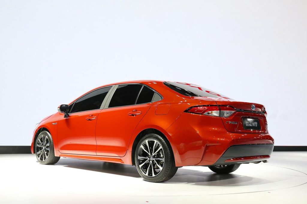 hd-guangzhou_2018_toyota_corolla_et_levin_pour_l_europe_aussi_4