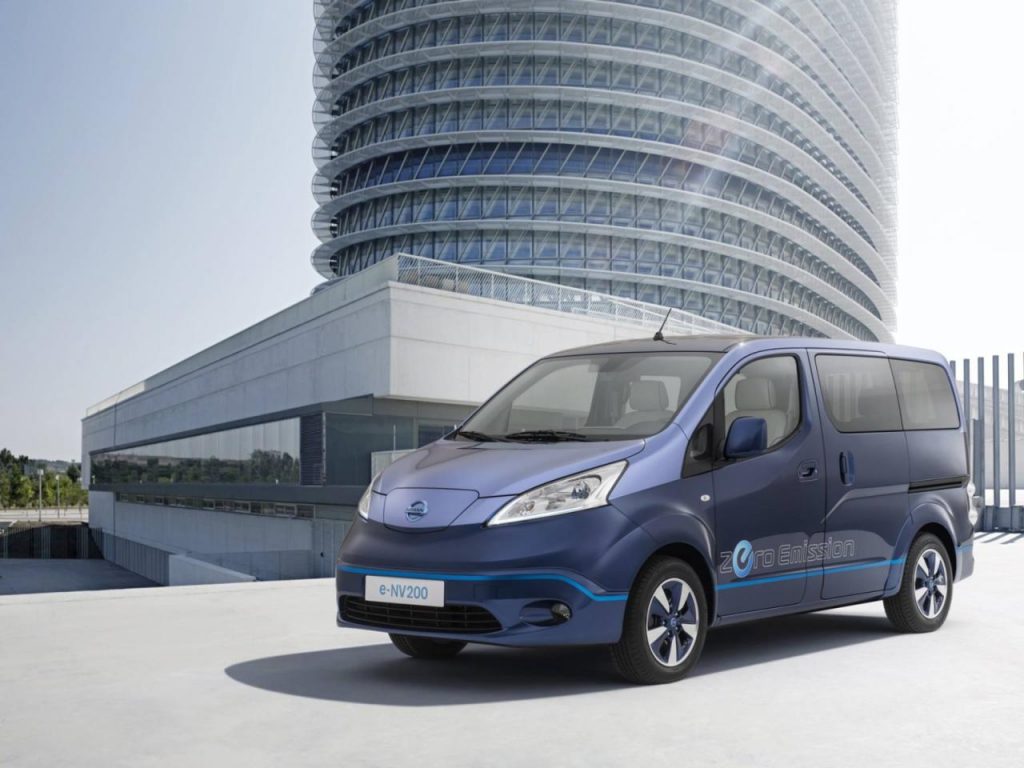 hd-hanovre_2014_nissan_e_nv200_vip_concept_1