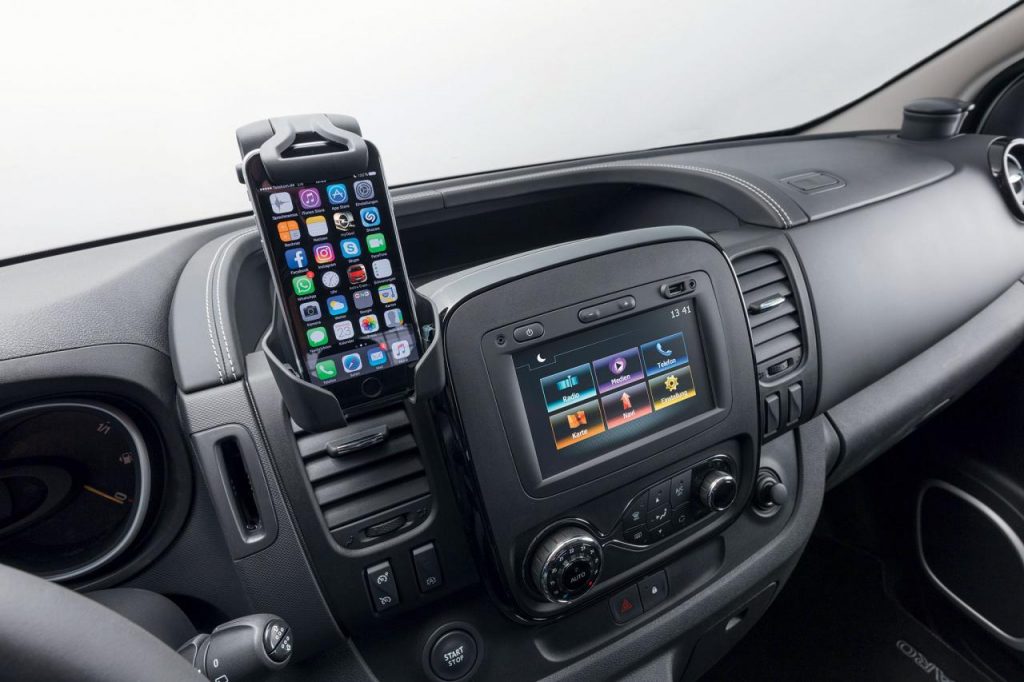 hd-hanovre_2016_opel_vivaro_sport_1