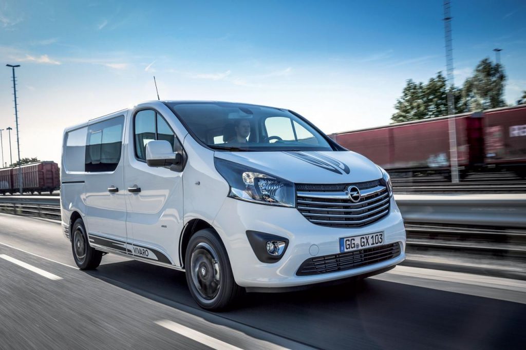 hd-hanovre_2016_opel_vivaro_sport_1-5