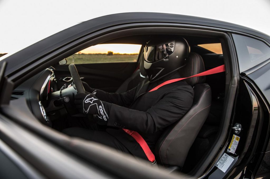 hd-hennessey_camaro_zl1_the_exorcist_prte_en_dcoudre_avec_la_demon_1-5