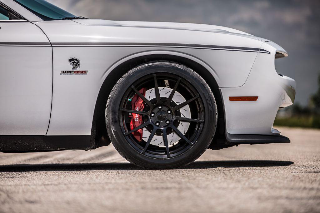 hd-hennessey_et_la_dodge_challenger_hellcat_1-6
