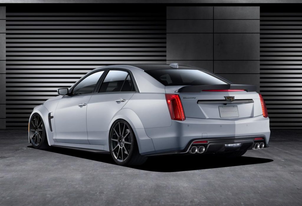 hd-hennessey_et_une_cadillac_cts_v_1