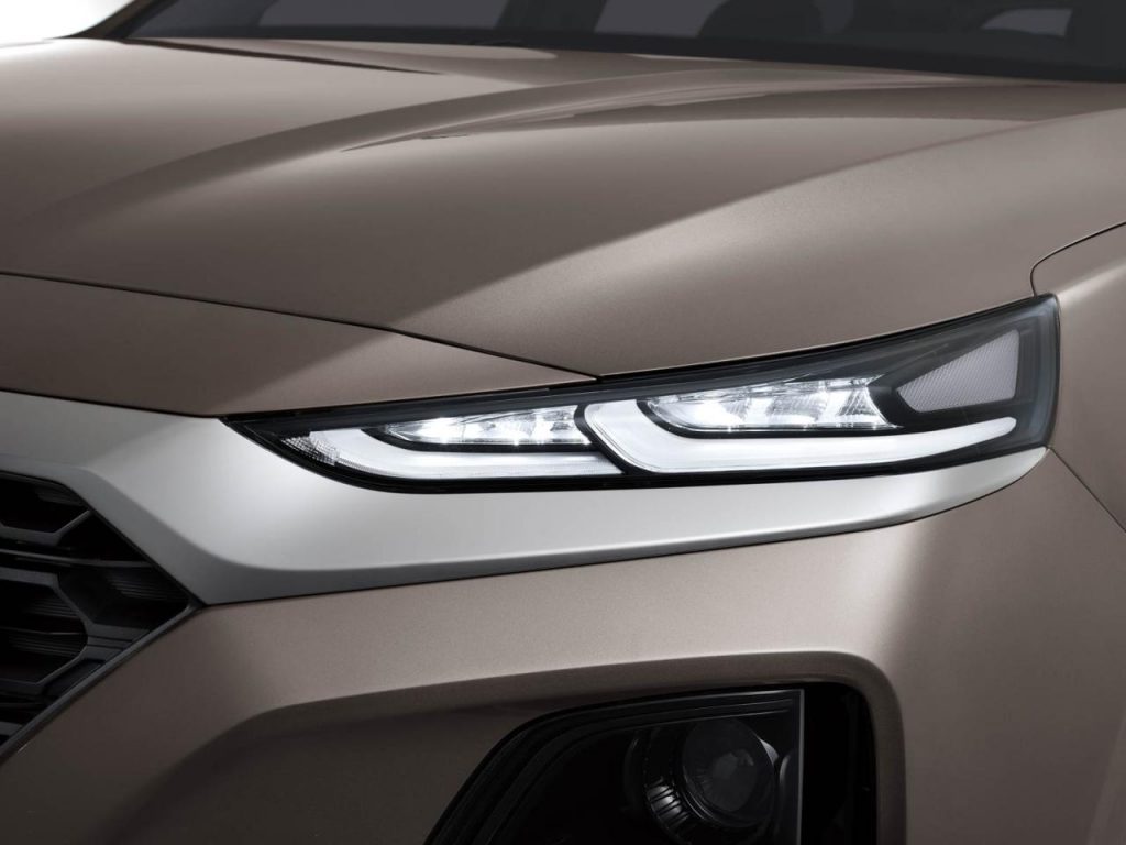 hd-hyundai_santa_fe_monte_en_gamme_3-80