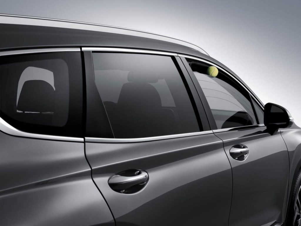 hd-hyundai_santa_fe_monte_en_gamme_3-94