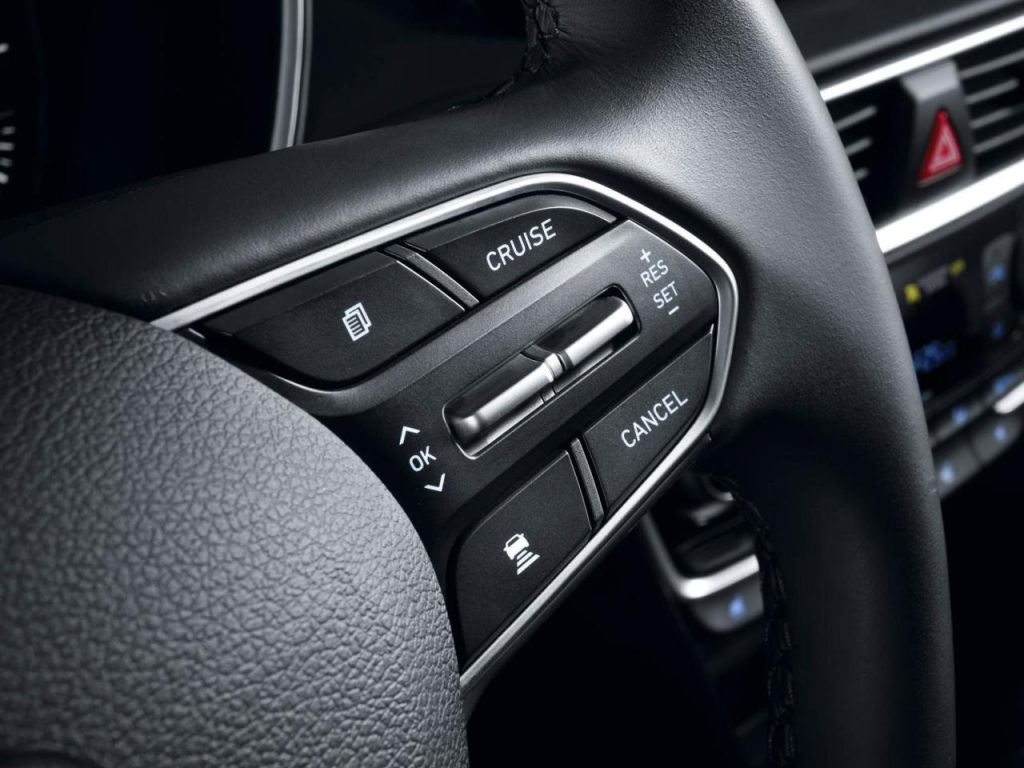 hd-hyundai_santa_fe_monte_en_gamme_3-97