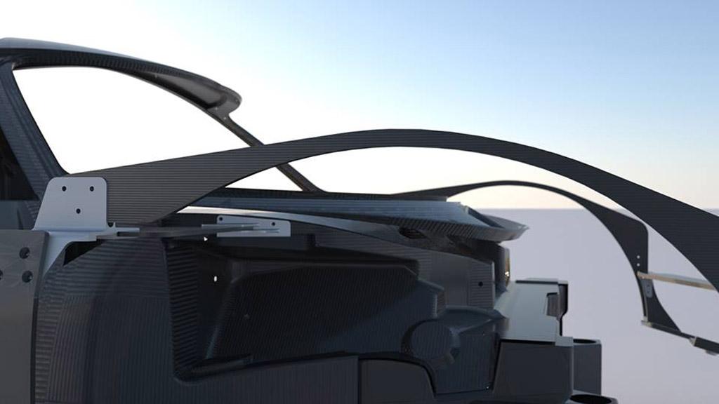 hd-james_glickenhaus_montre_la_coque_de_la_scg_003_1-1