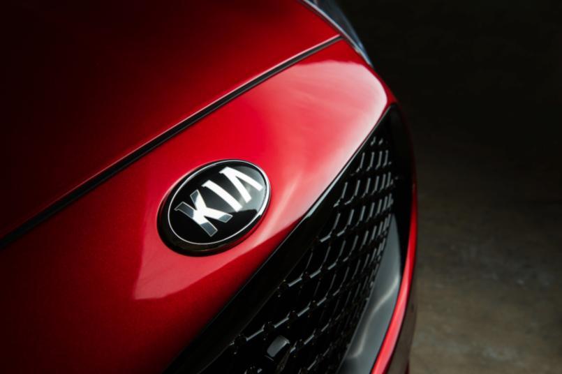 hd-k900_king_james_edition_modle_unique_aux_enchres_1-2