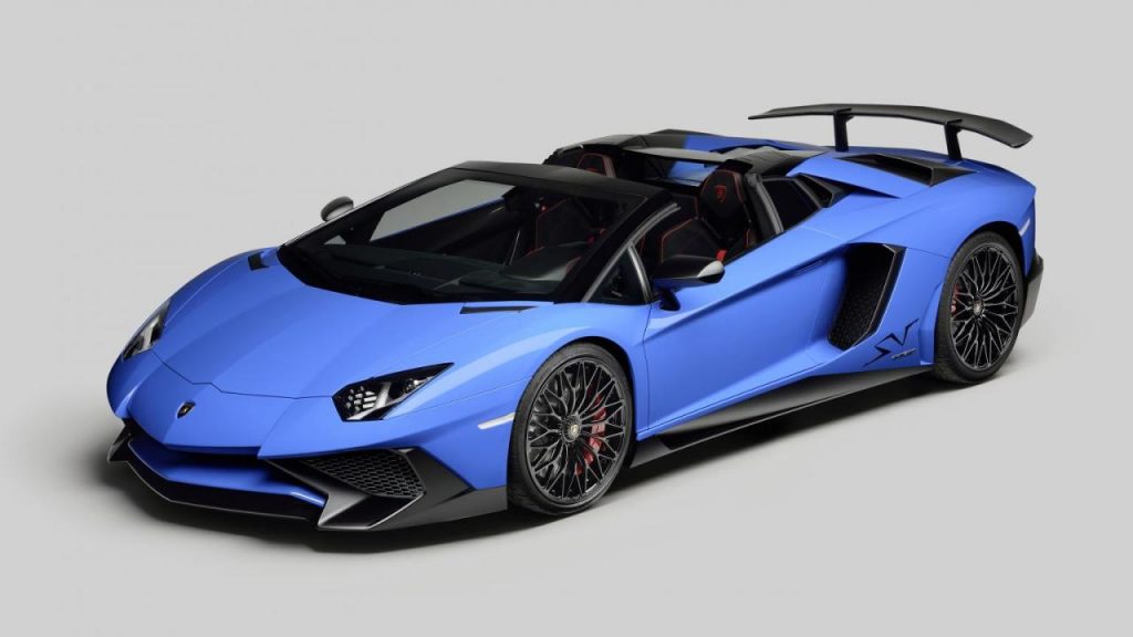 hd-l_aventador_lp750_4_sv_roadster_est_avance_1
