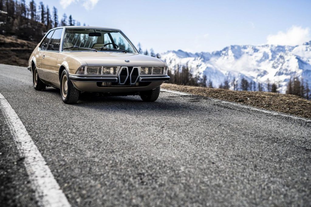 hd-la_bmw_garmisch_de_bertone_et_par_gandini_recre_1-28