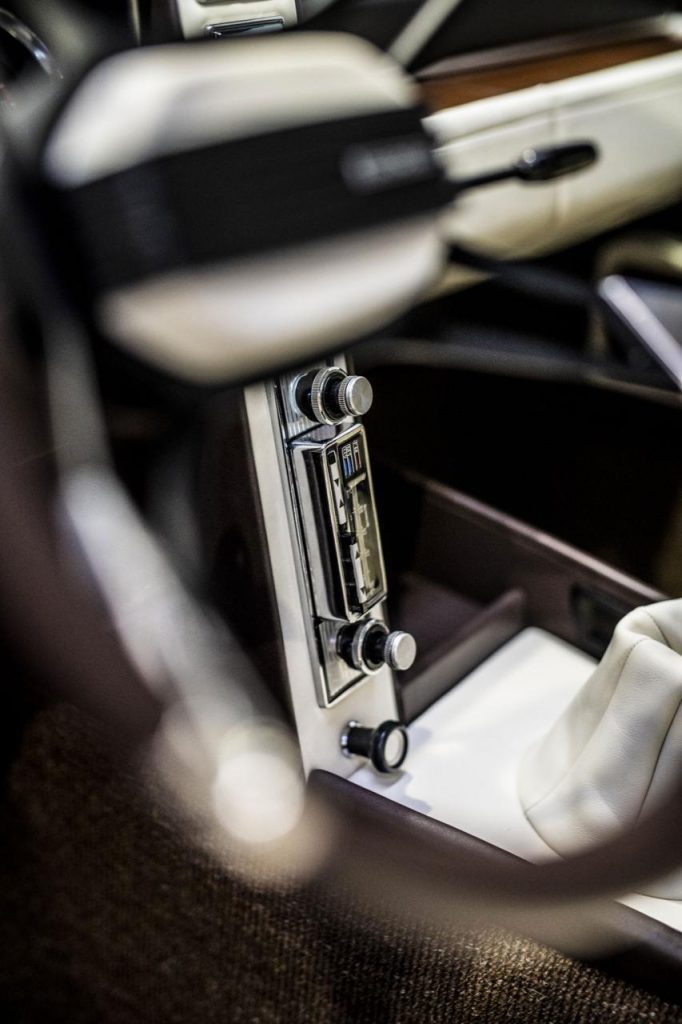 hd-la_bmw_garmisch_de_bertone_et_par_gandini_recre_1-3