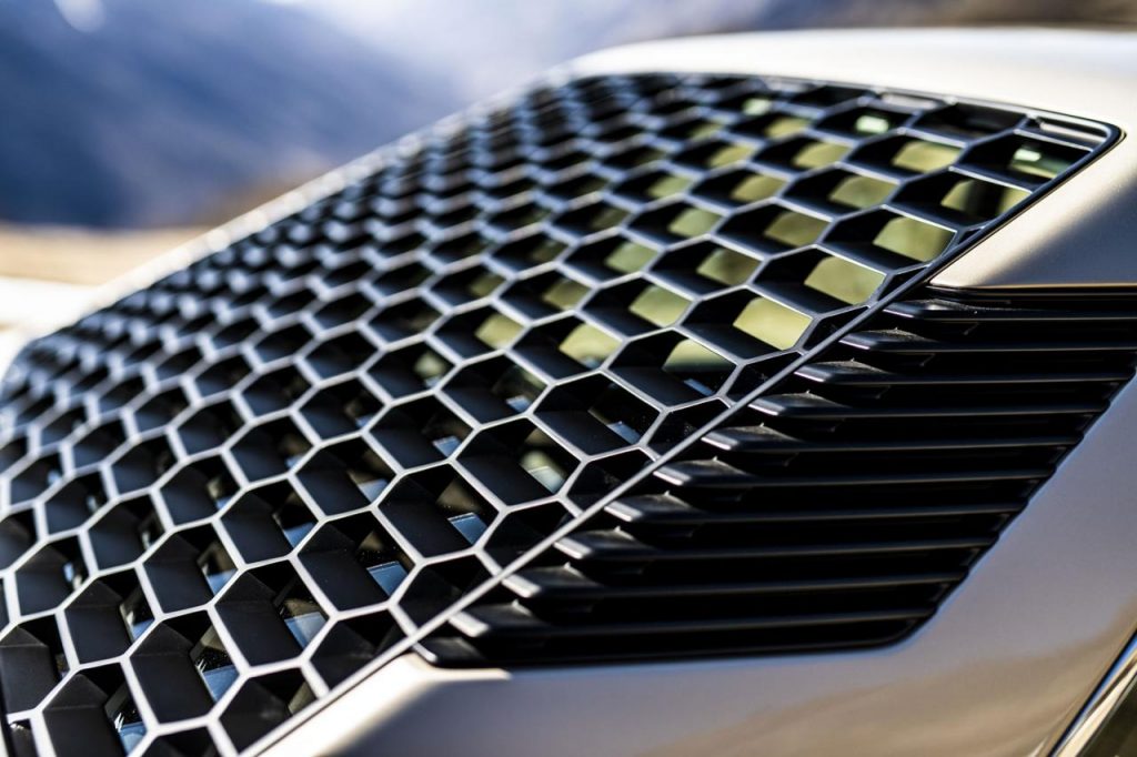 hd-la_bmw_garmisch_de_bertone_et_par_gandini_recre_1-34