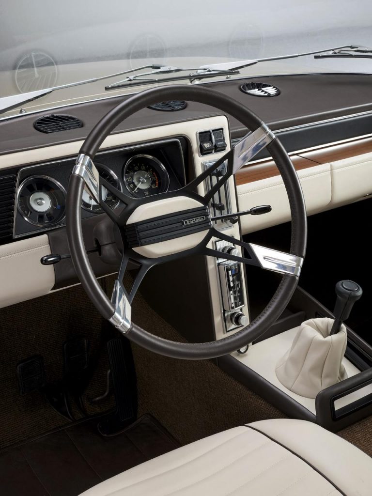 hd-la_bmw_garmisch_de_bertone_et_par_gandini_recre_1-52