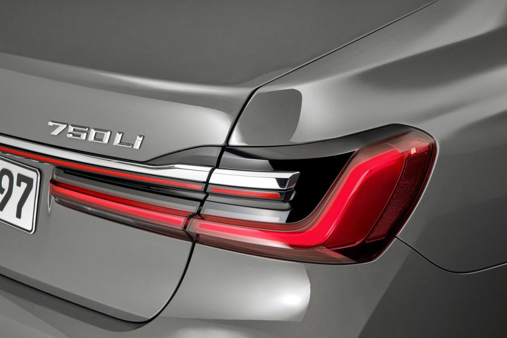 hd-la_bmw_srie_7_s_aligne_sur_le_x7_1-29