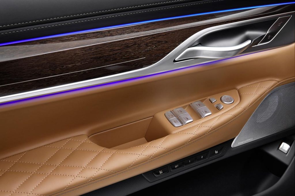 hd-la_bmw_srie_7_s_aligne_sur_le_x7_1-8