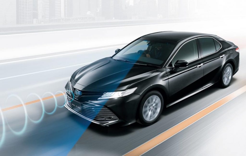 hd-la_daihatsu_altis_passe_la_sixime_1-3