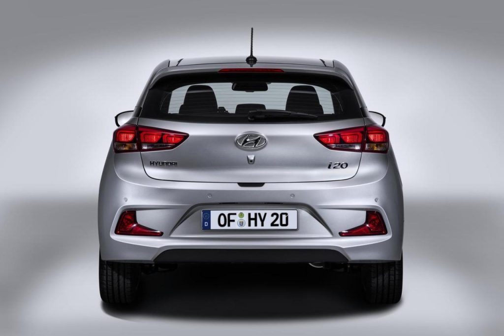 hd-la_hyundai_i20_coup_se_dvoile_1-6