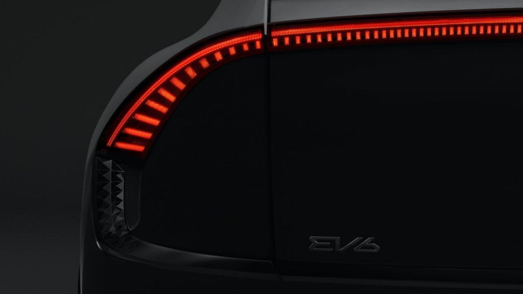 hd-la_kia_ev6_en_approche_1