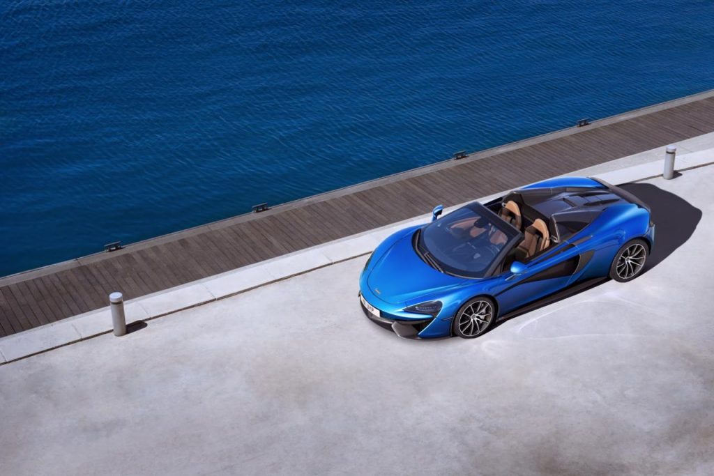 hd-la_mclaren_570s_se_dcouvre_pour_devenir_spider_1-1