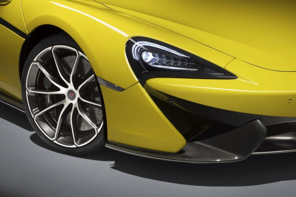 hd-la_mclaren_570s_se_dcouvre_pour_devenir_spider_1-19