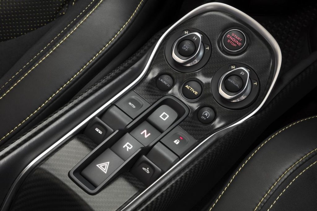 hd-la_mclaren_570s_se_dcouvre_pour_devenir_spider_1-20