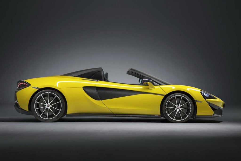 hd-la_mclaren_570s_se_dcouvre_pour_devenir_spider_1-28