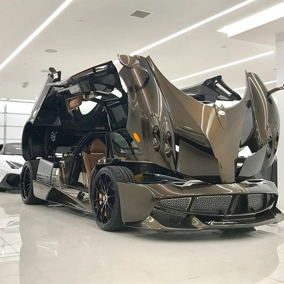 hd-la_pagani_huayra_hermes_de_manny_khoshbin_est_avance_1