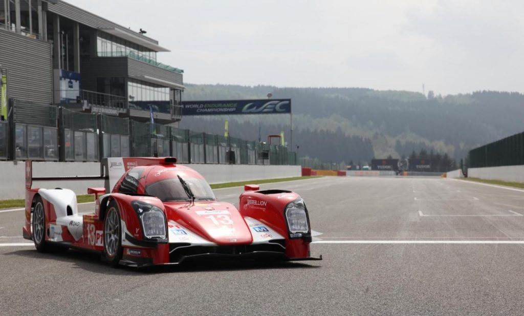 hd-la_rebellion_r_one_revet_ses_couleurs_1-6