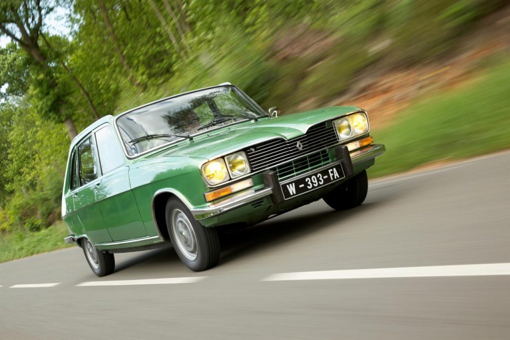 hd-la_renault_16_fte_ses_cinquante_ans_1-4