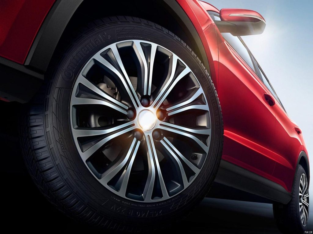 hd-la_supercar_hybride_byd_han_au_salon_de_shanghai_1-4