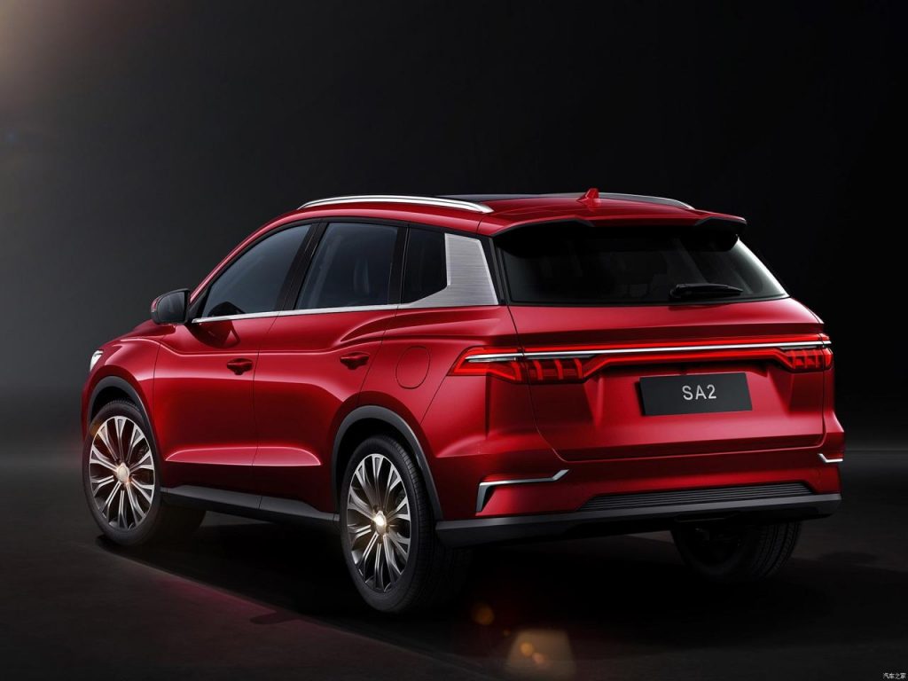 hd-la_supercar_hybride_byd_han_au_salon_de_shanghai_1-6