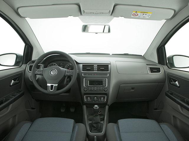 hd-la_volkswagen_fox_se_donne_des_airs_de_golf_1-1