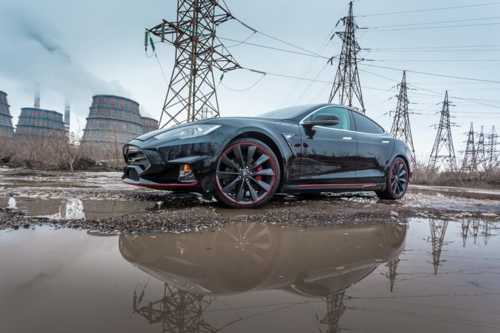 hd-larte_design_et_une_tesla_model_s_1-17