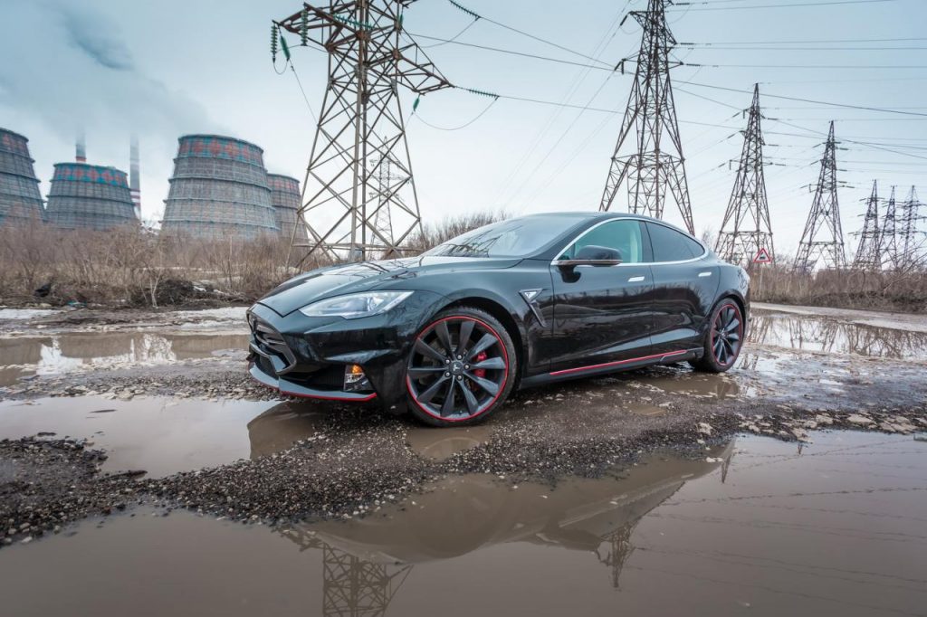 hd-larte_design_et_une_tesla_model_s_1-18