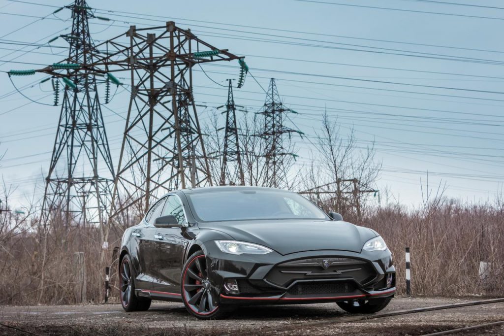 hd-larte_design_et_une_tesla_model_s_1-22