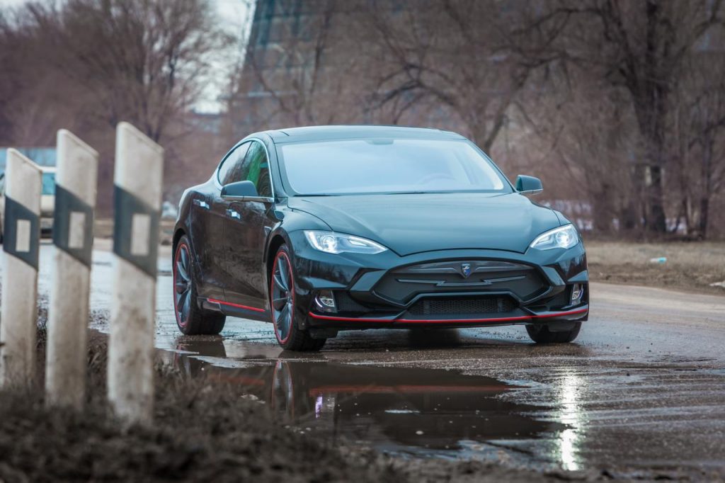 hd-larte_design_et_une_tesla_model_s_1-6