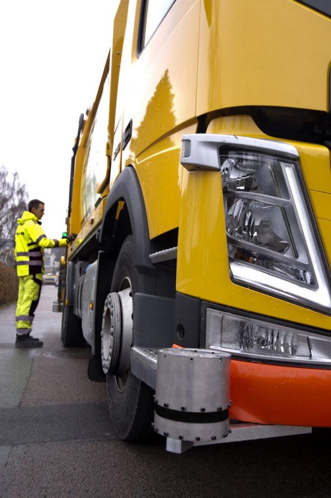 hd-le_camion_poubelle_autonome_de_volvo_trucks_1-12