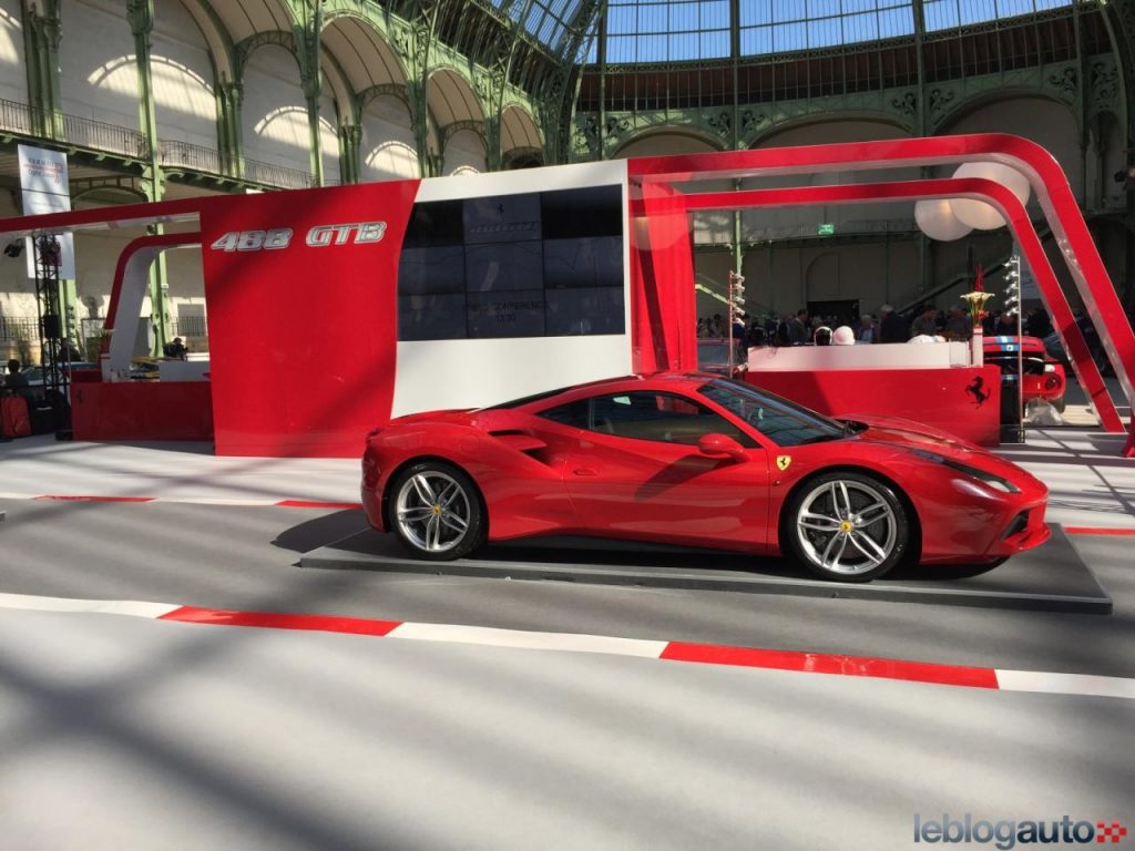 hd-le_tour_auto_2015_s_expose_au_grand_palais_3-3