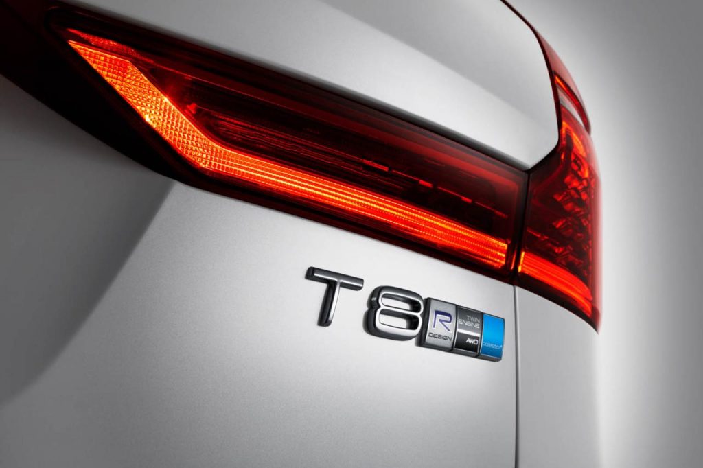 hd-le_volvo_xc60_t8_est_pass_chez_polestar_1-7