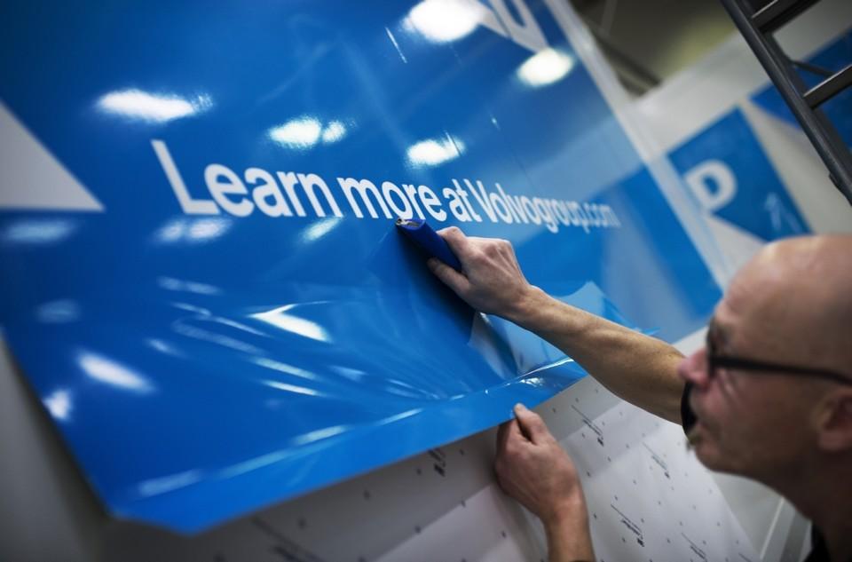 hd-les_camions_volvo_roulent_en_peloton_1-9