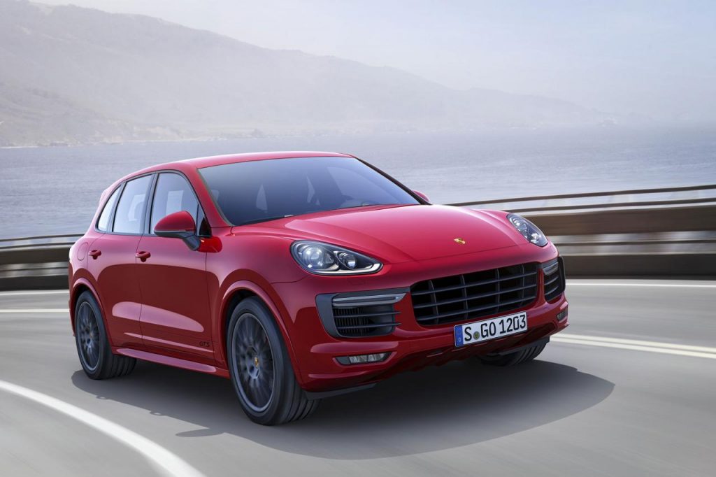 hd-los_angeles_2014_porsche_cayenne_et_cayenne_gts_1-1