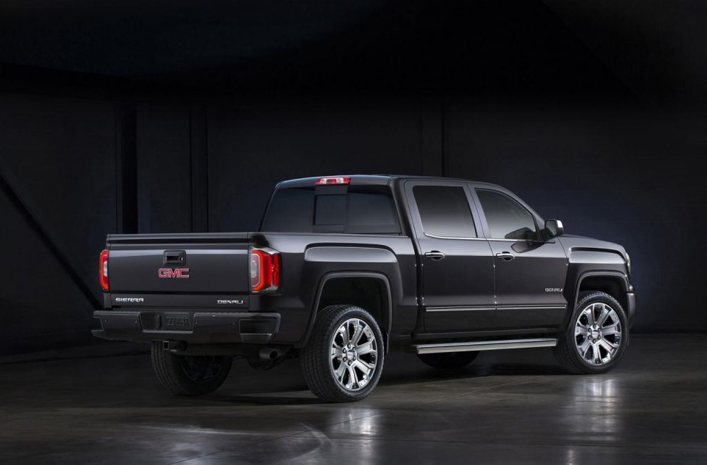 hd-los_angeles_2015_gmc_canyon_denali_2-1