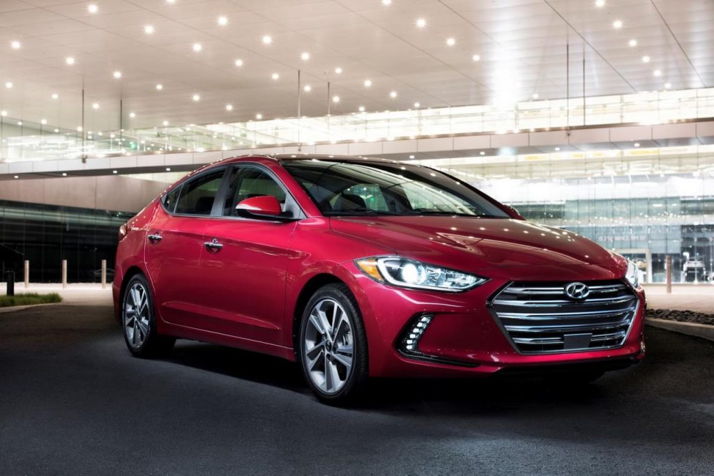 hd-los_angeles_2015_hyundai_elantra_1-35