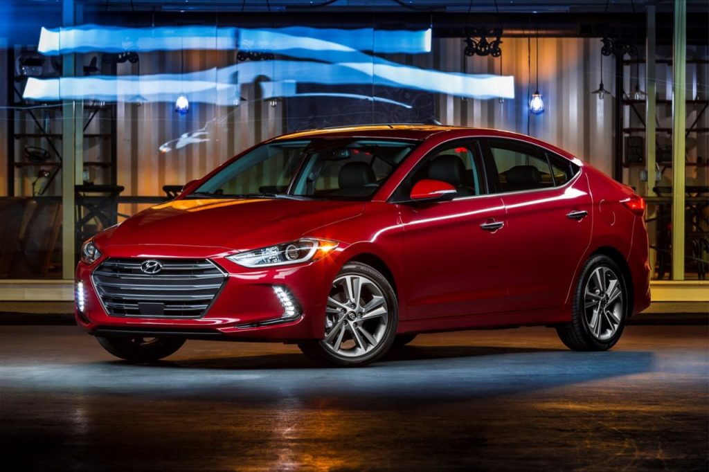 hd-los_angeles_2015_hyundai_elantra_1-37