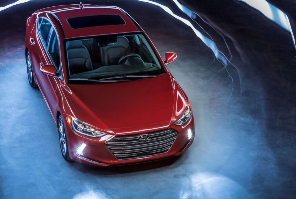 hd-los_angeles_2015_hyundai_elantra_1-40