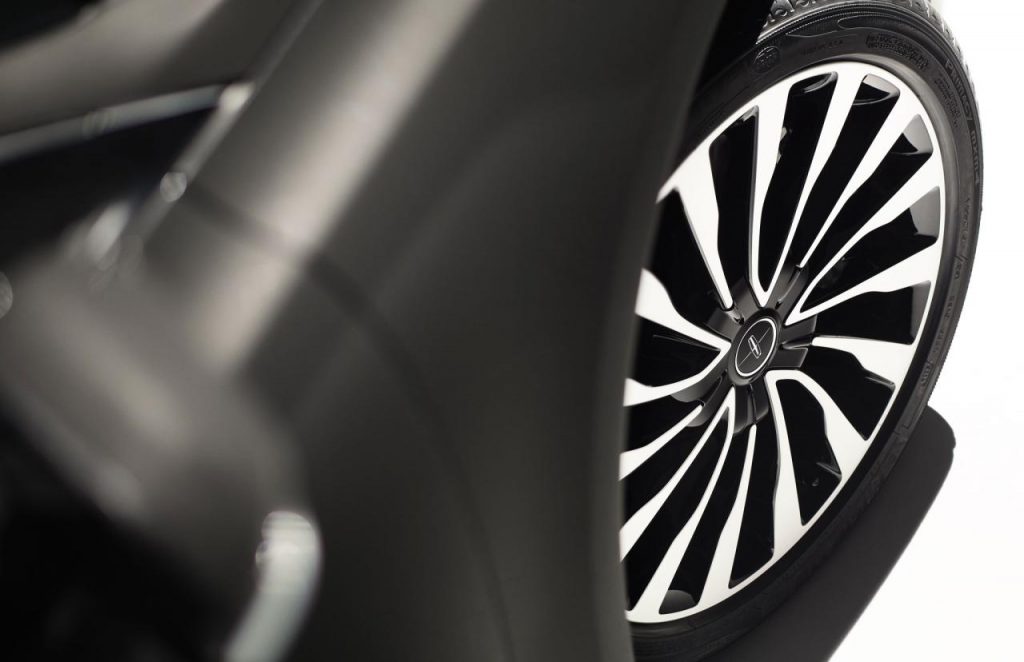 hd-los_angeles_2015_lincoln_mkz_1-1