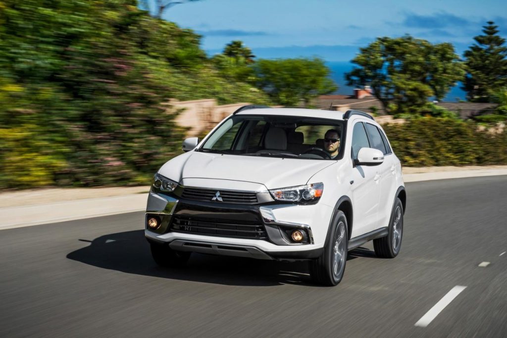 hd-los_angeles_2015_mitsubishi_outlander_sport_1-38