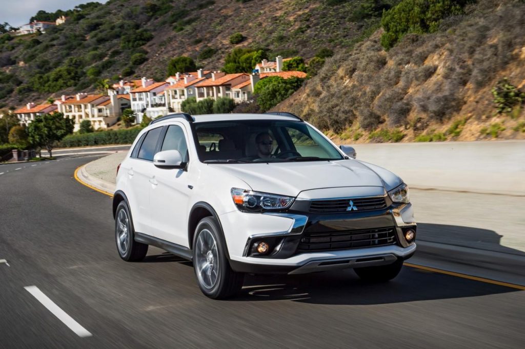 hd-los_angeles_2015_mitsubishi_outlander_sport_1-41